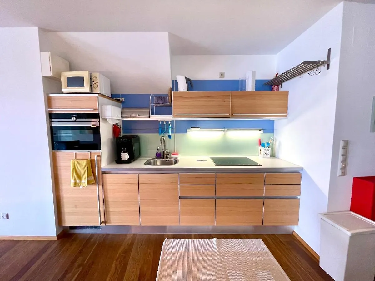 Una Apartment Vienna Austria