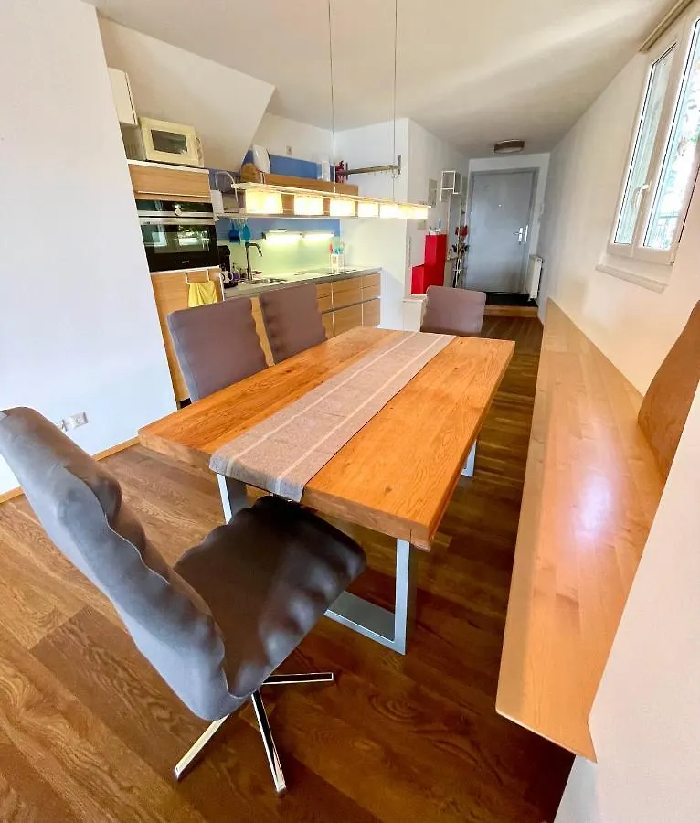 Apartment Ferienwohnung Una Wien